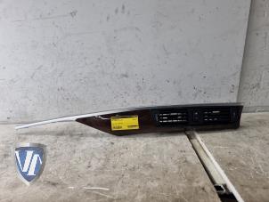 Gebruikte Dashboard deel BMW 3 serie Touring (F31) 320i 2.0 16V Prijs € 96,79 Inclusief btw aangeboden door Vollux Carparts B.V.