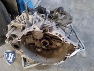 Gebruikte Versnellingsbak Volvo V60 I (FW/GW) 2.0 D4 16V Prijs € 544,50 Inclusief btw aangeboden door Vollux Carparts B.V.