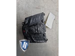 Gebruikte Radiobedienings paneel Ford Focus 3 1.0 Ti-VCT EcoBoost 12V 125 Prijs € 59,29 Inclusief btw aangeboden door Vollux Carparts B.V.