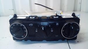 Begagnade Luftkonditionering, kontrollpanel Mercedes A (W169) 1.7 A-170 Pris € 39,99 Marginaltabell erbjuds av Autodemontage Tegelen