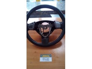 Gebruikte Stuurwiel Suzuki Swift (ZA/ZC/ZD1/2/3/9) 1.3 VVT 16V Prijs € 29,99 Margeregeling aangeboden door Autodemontage Tegelen