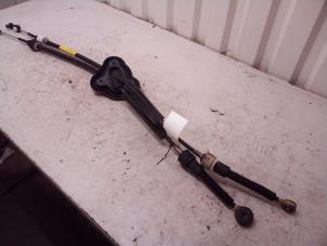 Używane Przewód przelaczajacy skrzyni biegów Renault Megane III Grandtour (KZ) 1.2 16V TCE 115 Cena € 50,00 Procedura marży oferowane przez Autodemontage Tegelen