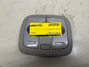 Gebruikte Binnenverlichting voor Kia Soul I (AM) 1.6 CVVT 16V Prijs € 39,99 Margeregeling aangeboden door Autodemontage Tegelen