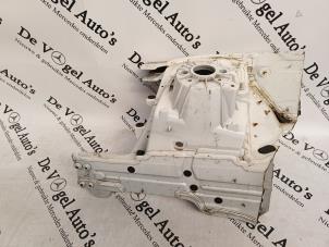 Begagnade Karosshörn, höger fram Mercedes E (W213) E-300d 2.0 Turbo 16V Pris € 242,00 Inklusive moms erbjuds av De Vogel Auto's B.V.