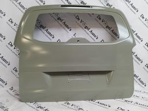 Nieuwe Achterklep Mercedes Vito (447.6) 2.0 116 CDI 16V Prijs € 840,95 Inclusief btw aangeboden door De Vogel Auto's B.V.