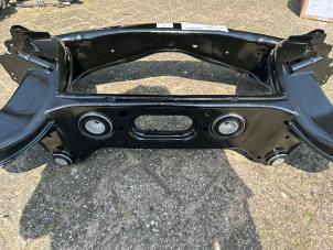 Nieuwe Subframe Mercedes E (W212) Prijs € 453,75 Inclusief btw aangeboden door De Vogel Auto's B.V.