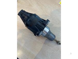 Używane Aktuator elektryczny (Turbo) Mercedes A (177.0) Cena € 181,50 Z VAT oferowane przez De Vogel Auto's B.V.