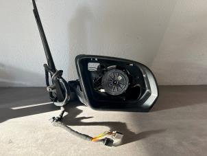 Begagnade Skärmspegel, höger Mercedes V-Klasse Pris € 393,25 Inklusive moms erbjuds av De Vogel Auto's B.V.