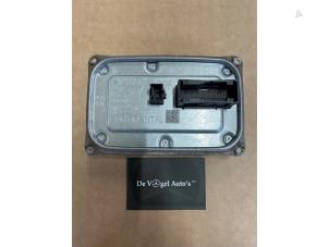 Begagnade LED-strålkastarmodul Mercedes V (447.8) 2.1 250 BlueTEC, 250 d 16V Pris € 302,50 Inklusive moms erbjuds av De Vogel Auto's B.V.