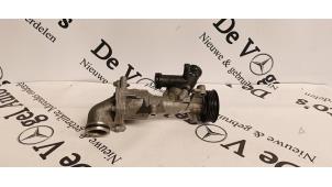 Gebruikte Waterpomp Mercedes A (177.0) 2.0 A-35 AMG Turbo 16V 4Matic Prijs € 100,00 Margeregeling aangeboden door De Vogel Auto's B.V.