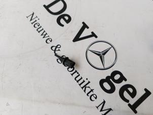 Gebruikte Sensor Temeratuur buiten Mercedes A (177.0) 1.3 A-180 Turbo 16V Prijs € 60,50 Inclusief btw aangeboden door De Vogel Auto's B.V.