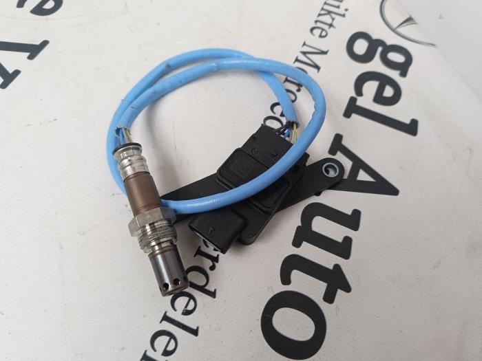 NOx-sensor från en Mercedes-Benz Sprinter 3t (910.1/907.1/907.2) 215 CDI 2.0 D FWD 2021