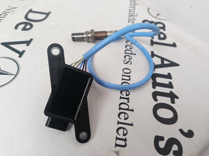 NOx-sensor från en Mercedes-Benz Sprinter 3t (910.1/907.1/907.2) 215 CDI 2.0 D FWD 2021