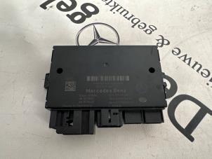 Begagnade Dragkroksmodul Mercedes GLC (X253) 2.0 300 16V EQ Boost Pris € 121,00 Inklusive moms erbjuds av De Vogel Auto's B.V.