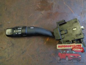 Używane Przelacznik swiatel Hyundai H-300 2.5 CRDi Cena € 32,00 Procedura marży oferowane przez Autorecycling Chino B.V.