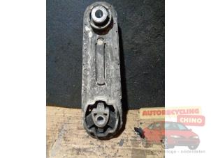 Begagnade Motorfäste Dacia Logan (LS) 1.4 Pris € 22,00 Marginaltabell erbjuds av Autorecycling Chino B.V.