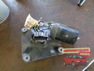 Używane Silnik wycieraczek przednich Mitsubishi Carisma Cena € 18,00 Procedura marży oferowane przez Autorecycling Chino B.V.