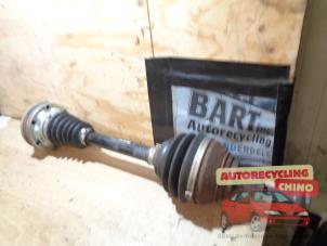 Begagnade Drivaxel, vänster fram Audi Q3 (8UB/8UG) 2.0 TDI 16V 150 Quattro Pris € 112,00 Marginaltabell erbjuds av Autorecycling Chino B.V.