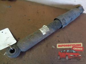 Używane Amortyzator lewy tyl Opel Astra H (L48) 1.6 16V Twinport Cena € 27,00 Procedura marży oferowane przez Autorecycling Chino B.V.