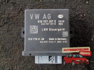 Używane Sterownik oswietlenia Audi A1 Sportback (8XA/8XF) 1.6 TDI 16V Cena € 27,00 Procedura marży oferowane przez Autorecycling Chino B.V.