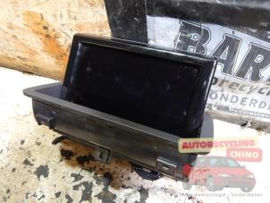 Używane Wyswietlacz jednostki multimedialnej Audi A1 Sportback (8XA/8XF) 1.0 TFSI Ultra 12V Cena € 180,00 Procedura marży oferowane przez Autorecycling Chino B.V.