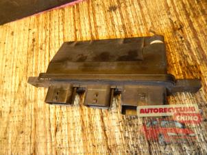 Gebruikte Computer Koeling Renault Clio III (BR/CR) 1.5 dCi 105 Prijs € 35,00 Margeregeling aangeboden door Autorecycling Chino B.V.