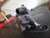 Servostyrningspump från en Volkswagen Golf IV (1J1) 1.6 16V 2002