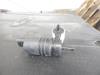 Pump, vindrutespolare från en Volkswagen Golf IV (1J1) 1.6 16V 2002