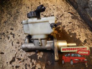 Begagnade Huvudcylinder Volkswagen Golf V (1K1) 1.6 Pris € 20,00 Marginaltabell erbjuds av Autorecycling Chino B.V.