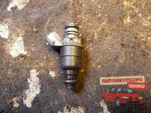 Begagnade Insprutare (bensin) Volkswagen Golf V (1K1) 1.6 Pris € 45,00 Marginaltabell erbjuds av Autorecycling Chino B.V.