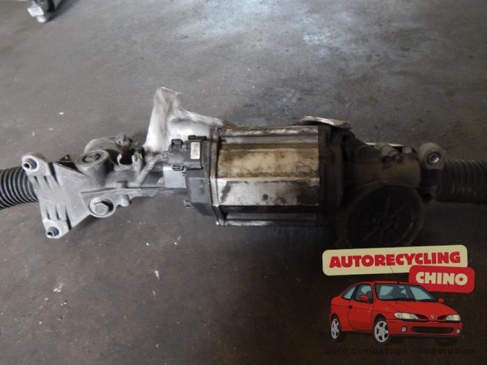 Servostyrningsbox från en Skoda Superb Combi (3TAC/TAF) 2.0 TDI 16V 2012