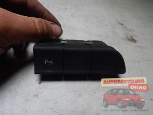 Begagnade PDC-brytare Audi Q3 (8UB/8UG) 2.0 16V TFSI 170 Quattro Pris € 20,00 Marginaltabell erbjuds av Autorecycling Chino B.V.