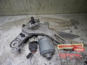 Begagnade Torkarmotor + mekanism Ford Focus 3 Wagon 1.0 Ti-VCT EcoBoost 12V 125 Pris € 39,95 Marginaltabell erbjuds av Autorecycling Chino B.V.