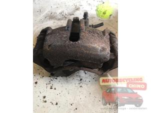 Używane Zacisk hamulcowy lewy przód Opel Agila (A) 1.2 16V Cena € 25,00 Procedura marży oferowane przez Autorecycling Chino B.V.