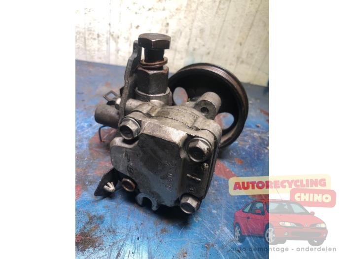 Servostyrningspump från en Kia Picanto (BA) 1.0 12V 2006