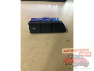 Begagnade PDC-brytare Audi Q3 (8UB/8UG) 2.0 TDI 16V 120 Pris € 15,00 Marginaltabell erbjuds av Autorecycling Chino B.V.