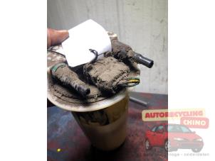 Używane Pompa benzynowa Citroen Berlingo Cinqspace, Multispace 1.8 Cena € 50,00 Procedura marży oferowane przez Autorecycling Chino B.V.