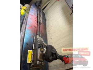 Używane Mechanizm wyboru Audi A1 Sportback (8XA/8XF) 1.0 TFSI Ultra 12V Cena € 75,00 Procedura marży oferowane przez Autorecycling Chino B.V.