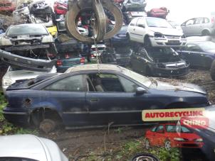 Begagnade Framskärm, höger Opel Calibra 2.0i 16V Pris € 50,00 Marginaltabell erbjuds av Autorecycling Chino B.V.