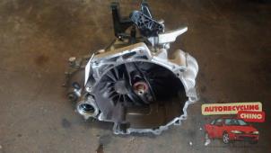 Używane Skrzynia biegów Audi A1 Sportback (8XA/8XF) 1.0 TFSI Ultra 12V Cena € 500,00 Procedura marży oferowane przez Autorecycling Chino B.V.