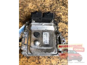 Begagnade Inbyggd dator Nissan Pixo (D31S) 1.0 12V Pris € 30,00 Marginaltabell erbjuds av Autorecycling Chino B.V.