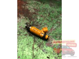 Gebruikte Injector (benzine injectie) Suzuki Alto (RF410) 1.1 16V Prijs € 20,00 Margeregeling aangeboden door Autorecycling Chino B.V.