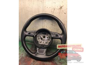 Używane Kierownica Audi A1 Sportback (8XA/8XF) 1.4 TDI Ultra 12V Cena € 125,00 Procedura marży oferowane przez Autorecycling Chino B.V.