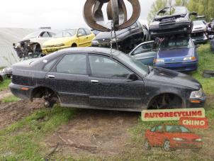 Używane Lusterko zewnetrzne prawe Volvo S40 (VS) 1.8 16V Cena € 35,00 Procedura marży oferowane przez Autorecycling Chino B.V.