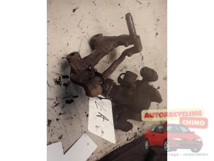 Begagnade Bakre bromsok, vänster Cadillac Seville (K-body) 4.6 STS/North Star V8 32V Pris € 62,00 Marginaltabell erbjuds av Autorecycling Chino B.V.