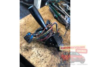 Begagnade Indikatorbrytare Cadillac Seville (K-body) 4.6 STS/North Star V8 32V Pris € 75,00 Marginaltabell erbjuds av Autorecycling Chino B.V.