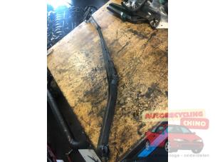 Begagnade Främre torkararm Cadillac Seville (K-body) 4.6 STS/North Star V8 32V Pris € 30,00 Marginaltabell erbjuds av Autorecycling Chino B.V.