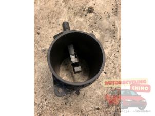 Usagé Czujnik masy powietrza BMW 1 serie (E87/87N) 120i 16V Prix € 25,00 Règlement à la marge proposé par Autorecycling Chino B.V.