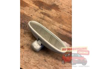 Używane Lusterko wewnetrzne Audi A1 Sportback (8XA/8XF) 1.4 TDI Ultra 12V Cena € 30,00 Procedura marży oferowane przez Autorecycling Chino B.V.