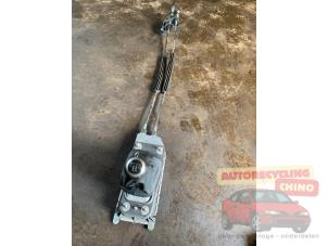 Używane Mechanizm wyboru Audi A1 Sportback (8XA/8XF) 1.4 TDI Ultra 12V Cena € 50,00 Procedura marży oferowane przez Autorecycling Chino B.V.